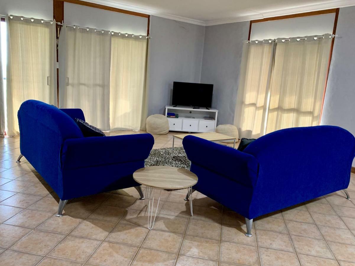 Bee'S Place - 3 Bedroom Home On 10 Acres Of Land With Distant Ocean Views Emu Bay Dış mekan fotoğraf